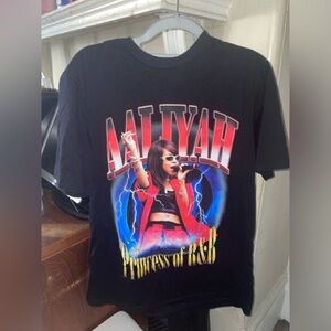 Shoe Palace x Aaliyah Collection Graphic Tee